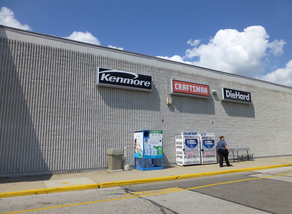 Kmart in Grove City Kmart 7397 2400 Stringtown Road in Gr… Flickr