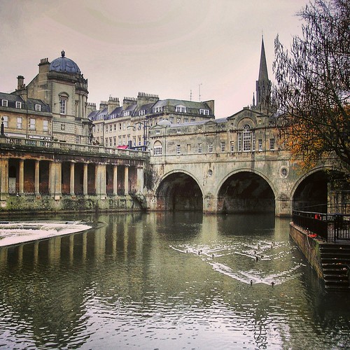 Pulteney Bridge Bath Pulteney Bridge is a bridge that cros… Flickr
