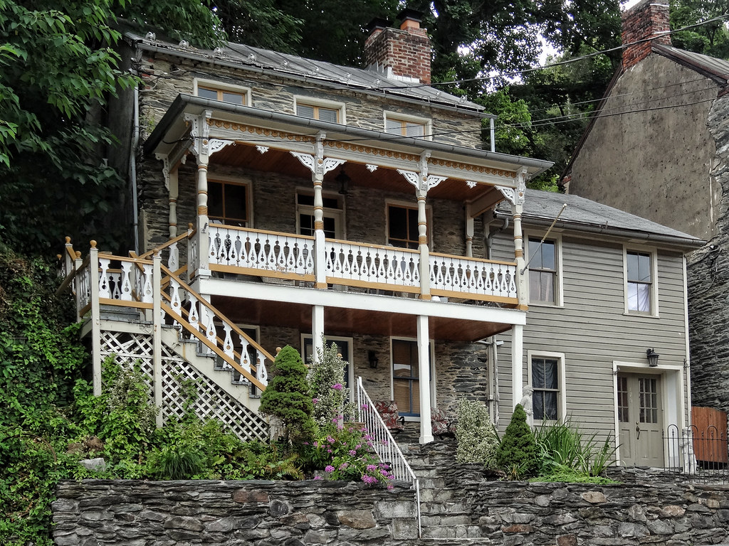 Harpers Ferry House Fieldstone house with gallery seen in… Flickr