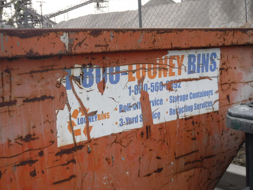 Looney Bins Waste Management Sun Valley, CA 10/29/16 Recen… Flickr