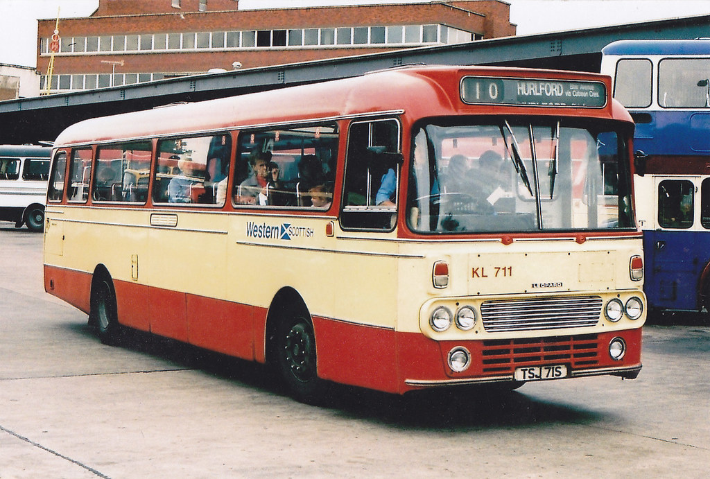 western smt leyland leopard ytype tsj71s at work and prese… Flickr