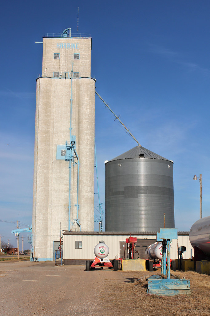 Grain Elevator Harbine, NE Tom McLaughlin Flickr