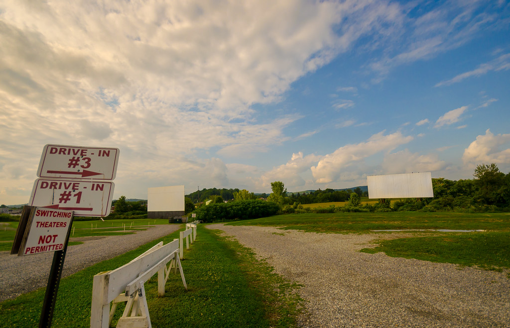 Warwick Drive in theater Warwick Drive in theater, Warwick… Flickr