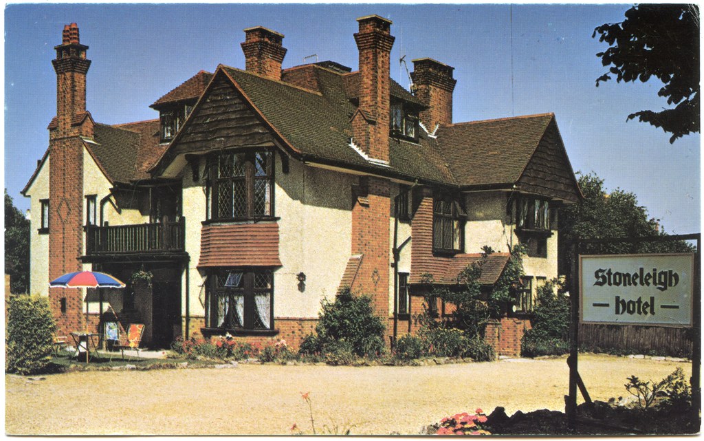 Stoneleigh Hotel, 30 Montague Road, Southbourne, Bournemouth, Dorset