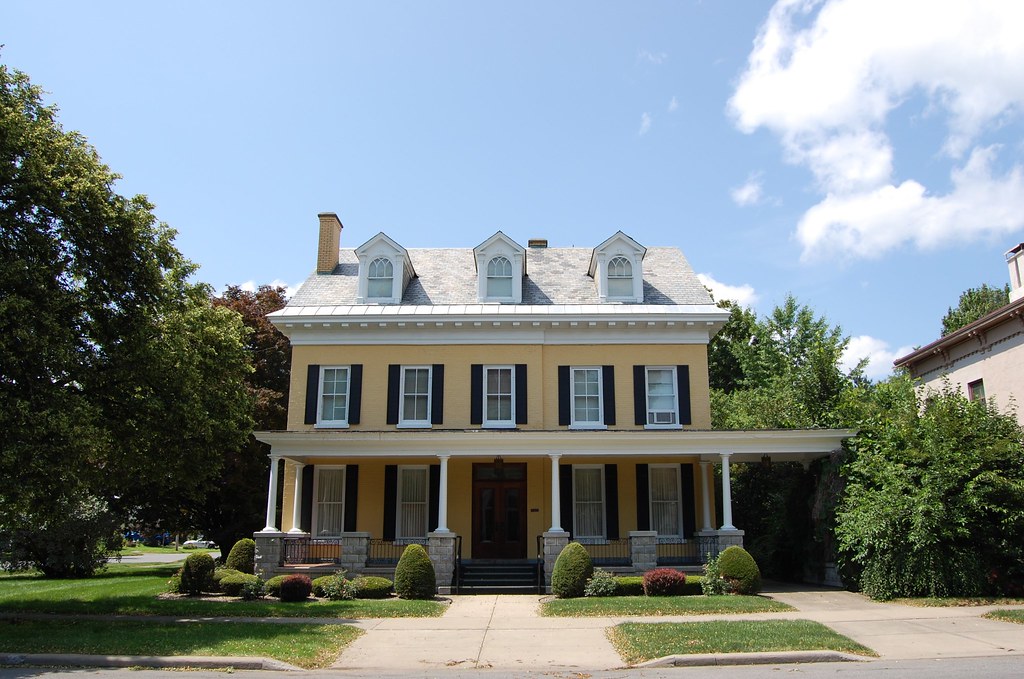 North Street Rome, NY Yellow brick Colonial style… Flickr