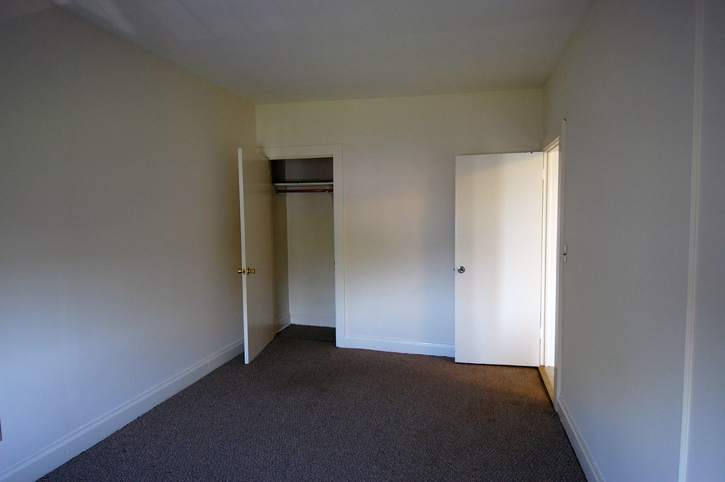 Bedroom1 Whaling Properties Flickr