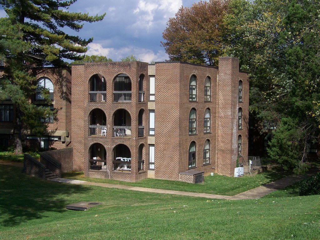 The Commons of McLean Today This is how the Commons apartm… Flickr