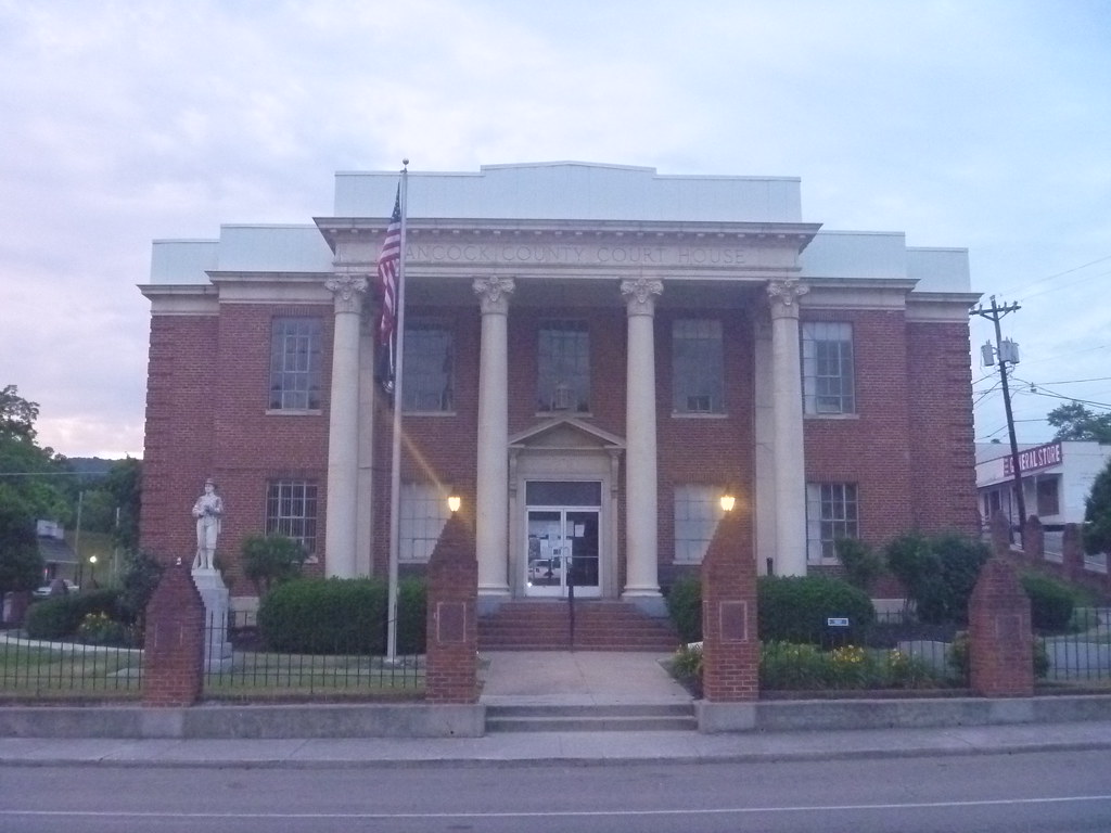 Hancock County Courthouse(TN) Flickr