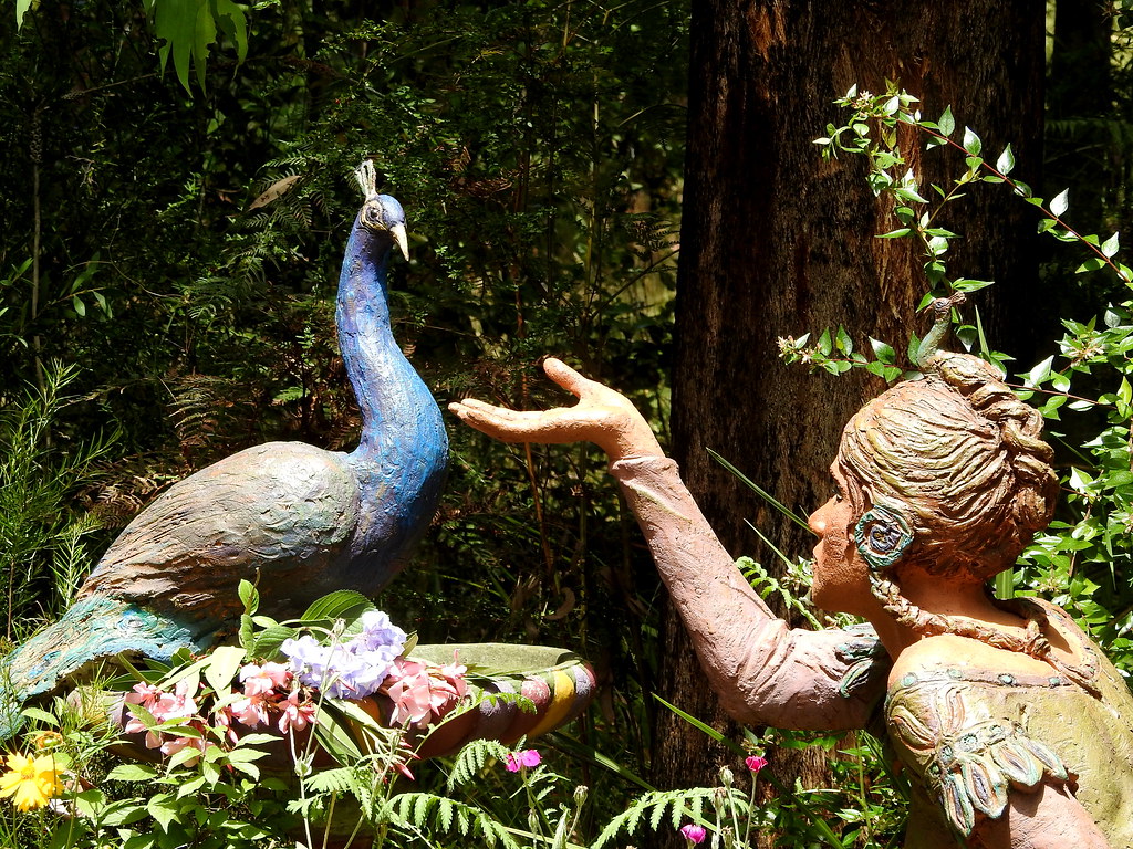 Brunos Sculpture Garden, Marysville Brunos Sculpture Garde… Flickr