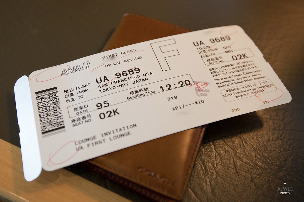 United Airlines Boarding Pass