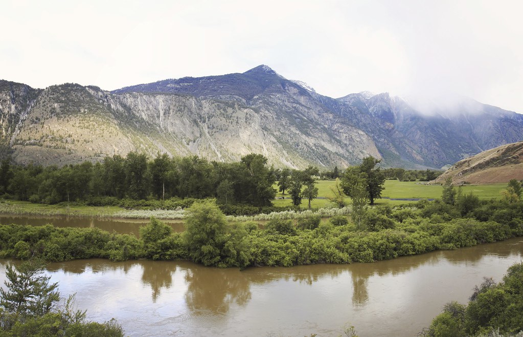 road to nighthawk elisejuna Flickr