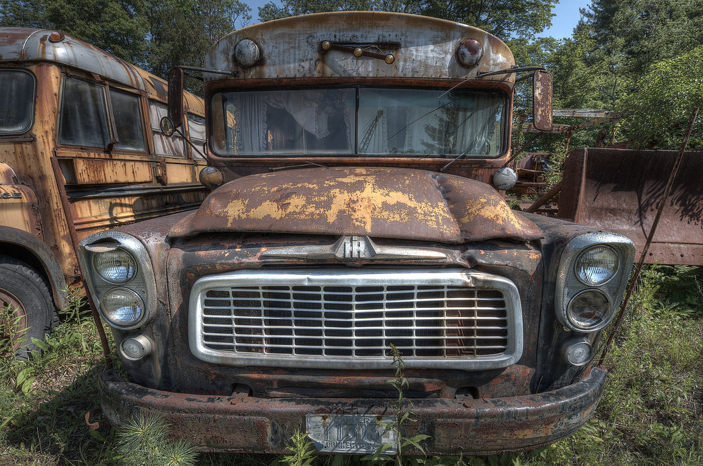Rust bus International Harvester School Bus circa 1960. (I… Flickr