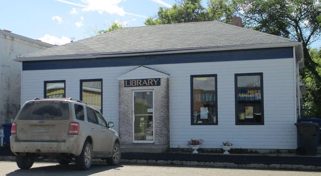 Public Library (Cut Knife, Saskatchewan) Cut Knife is loca… Flickr