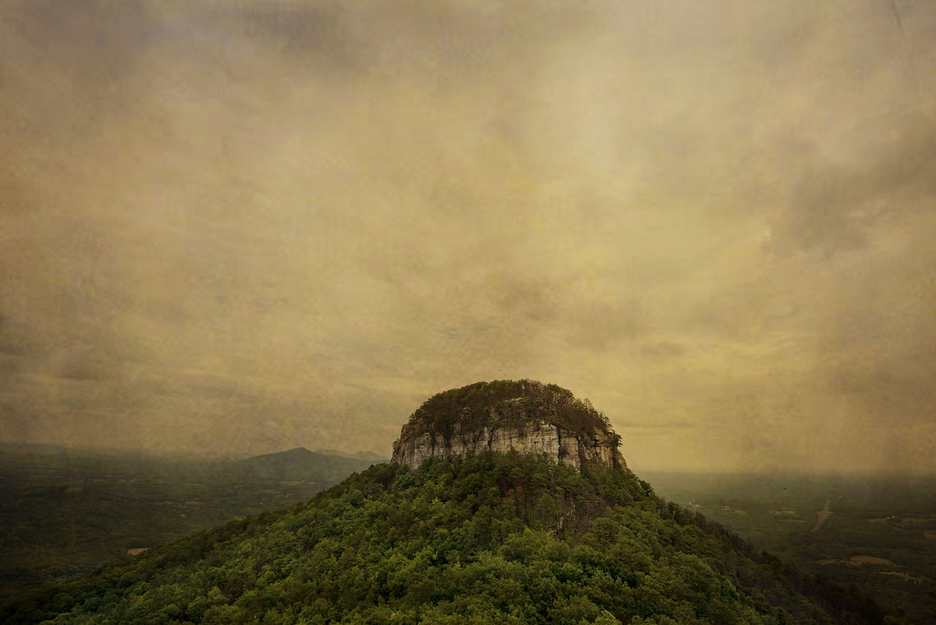 Pilot Mountain Pilot Mountain in North Carolina is a a met… Flickr