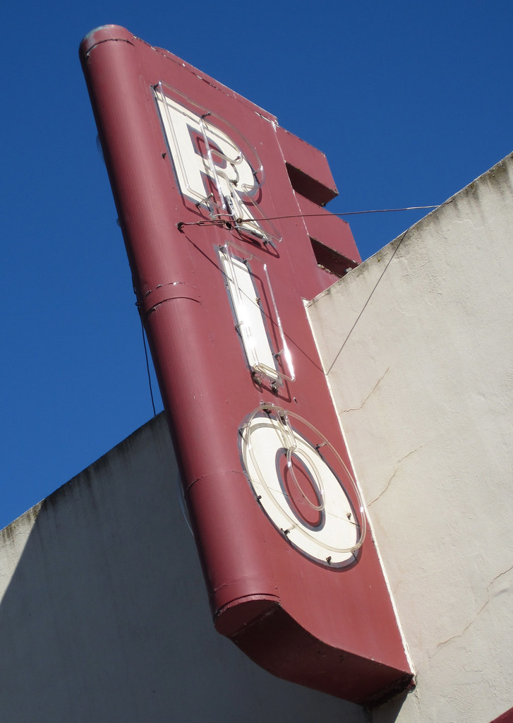 Rio Theatre, Monte Rio, CA Rio Theater, 20396 Bohemian Hig… Flickr