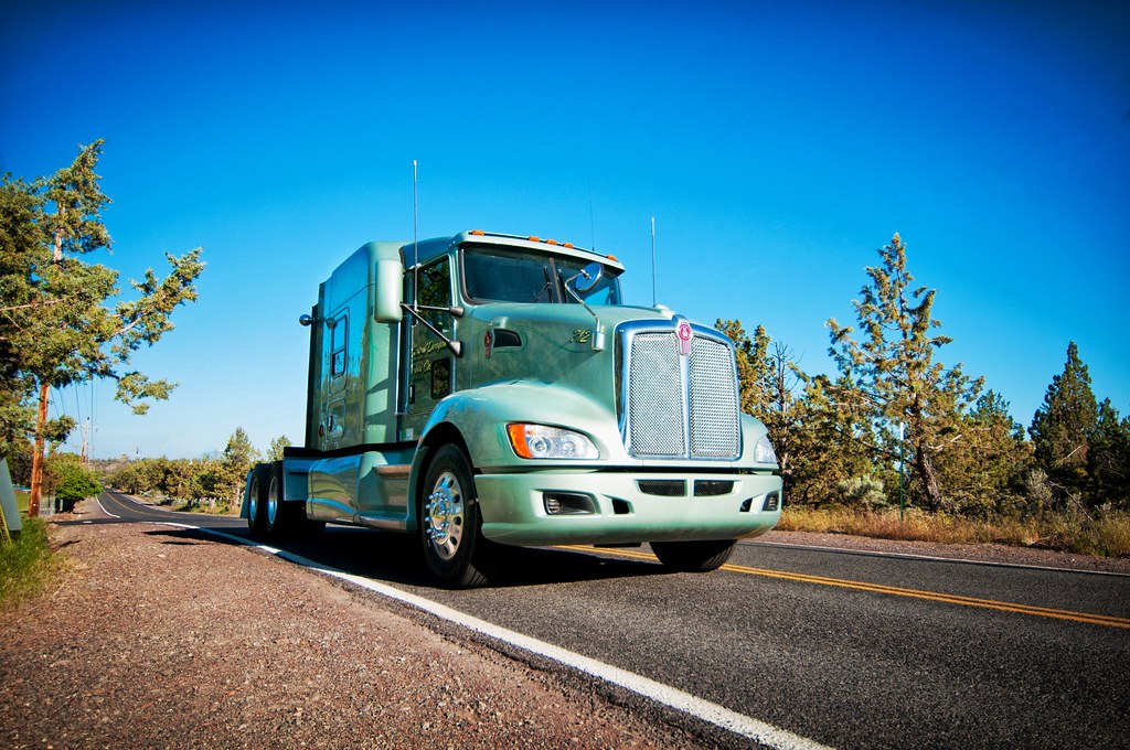 Daseke Central Oregon Truck Co. 4 a photo on Flickriver
