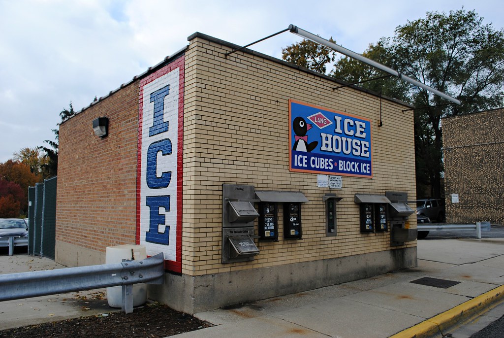 Lang Ice House 5402 W. 95th St. Oak Lawn, Illinois. Henry … Flickr