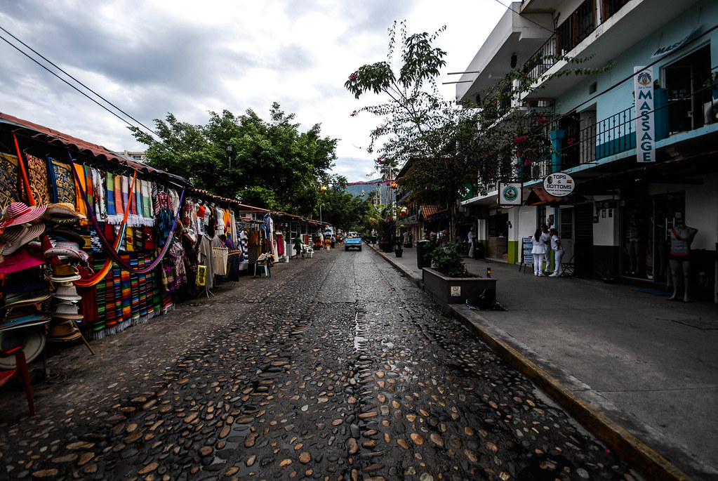 Basilio Badillo, Puerto Vallarta Christophe Benjamin Flickr