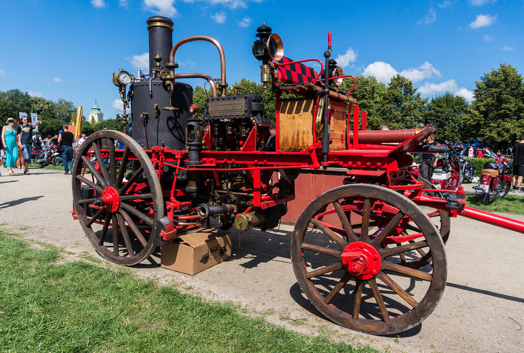 Steam powered fire engine Černý & Němec Slatiňany (1907) | Flickr