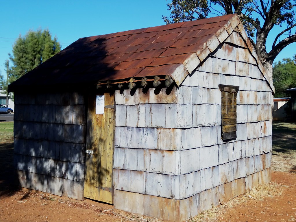 Morven Queensland. Kerosene tin house. Tins were flattened… Flickr