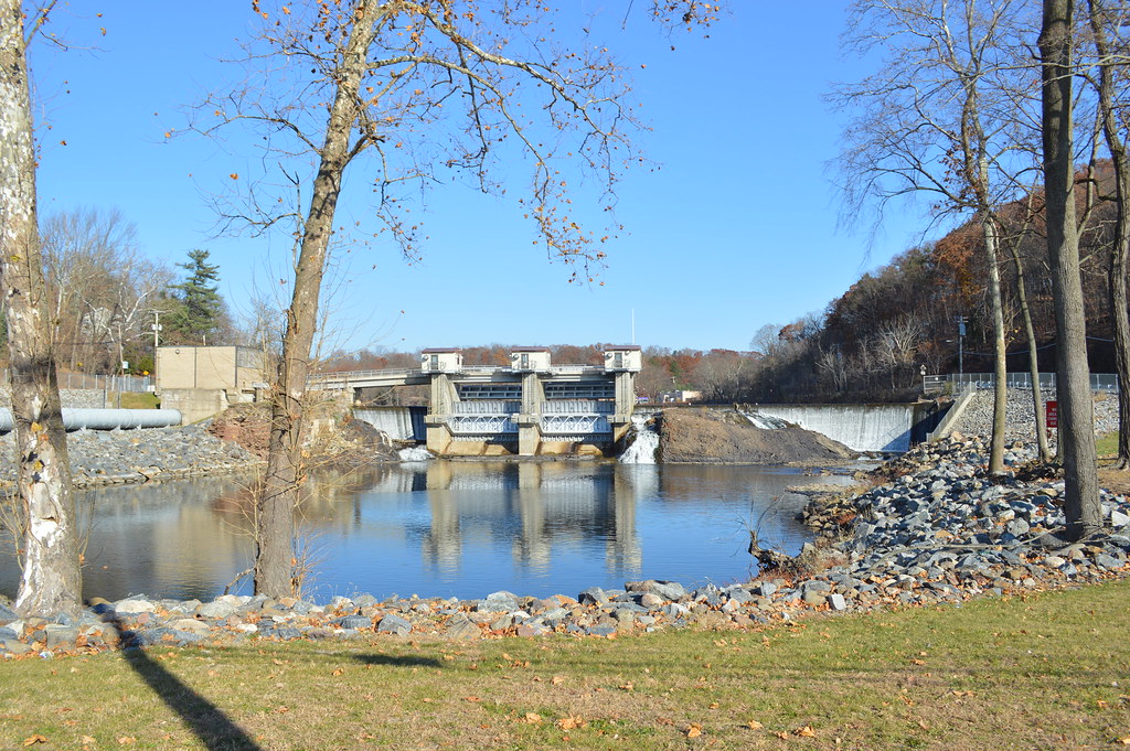 Pompton Lake Dam 111613 044 The Pompton Lake Dam on the Ra… Flickr