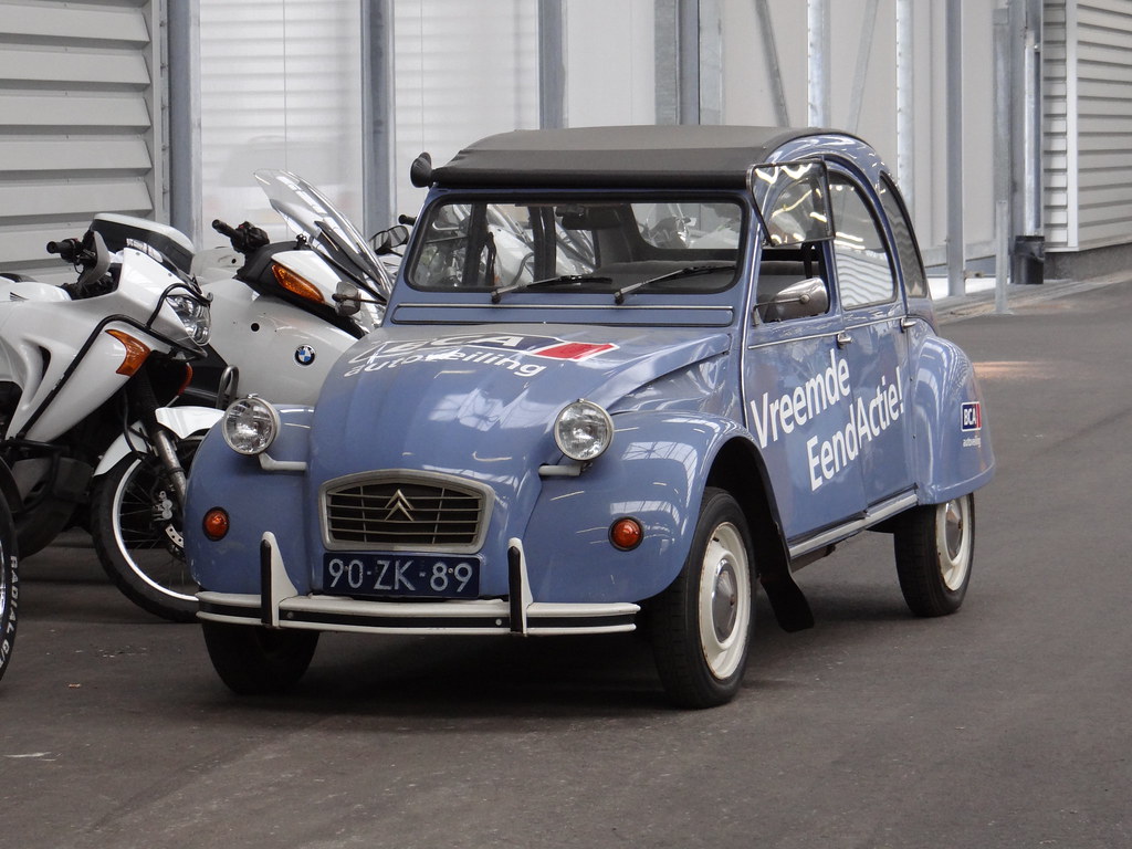 1976 Citroën 2CV (with new body) 12 April 2014, Barneveld,… Flickr