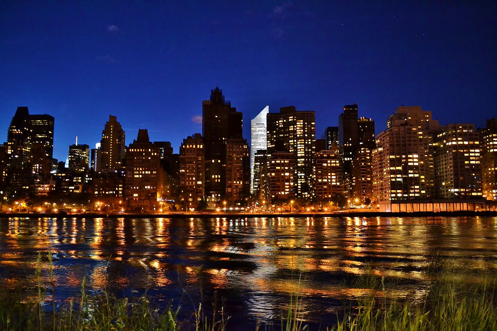 Night Views from Roosevelt Island Dropped by Roosevelt Isl… Flickr