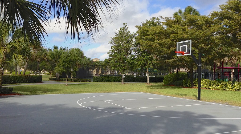 SOLD Home for Sale in Saturnia Lakes North Naples Spor… Flickr