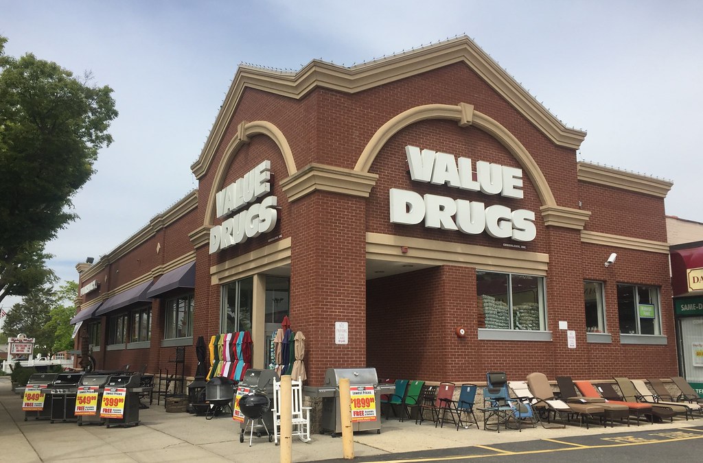 Value Drugs / Rite Aid / Eckerd / Genovese, Greenlawn, NY Flickr