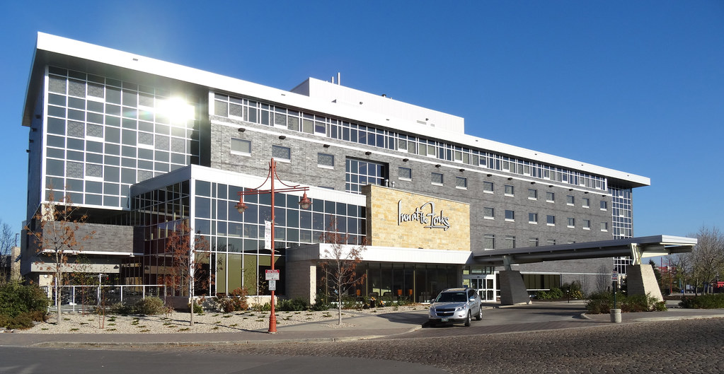 Inn at the Forks in Winnipeg, Manitoba. Jeffrey Beall Flickr