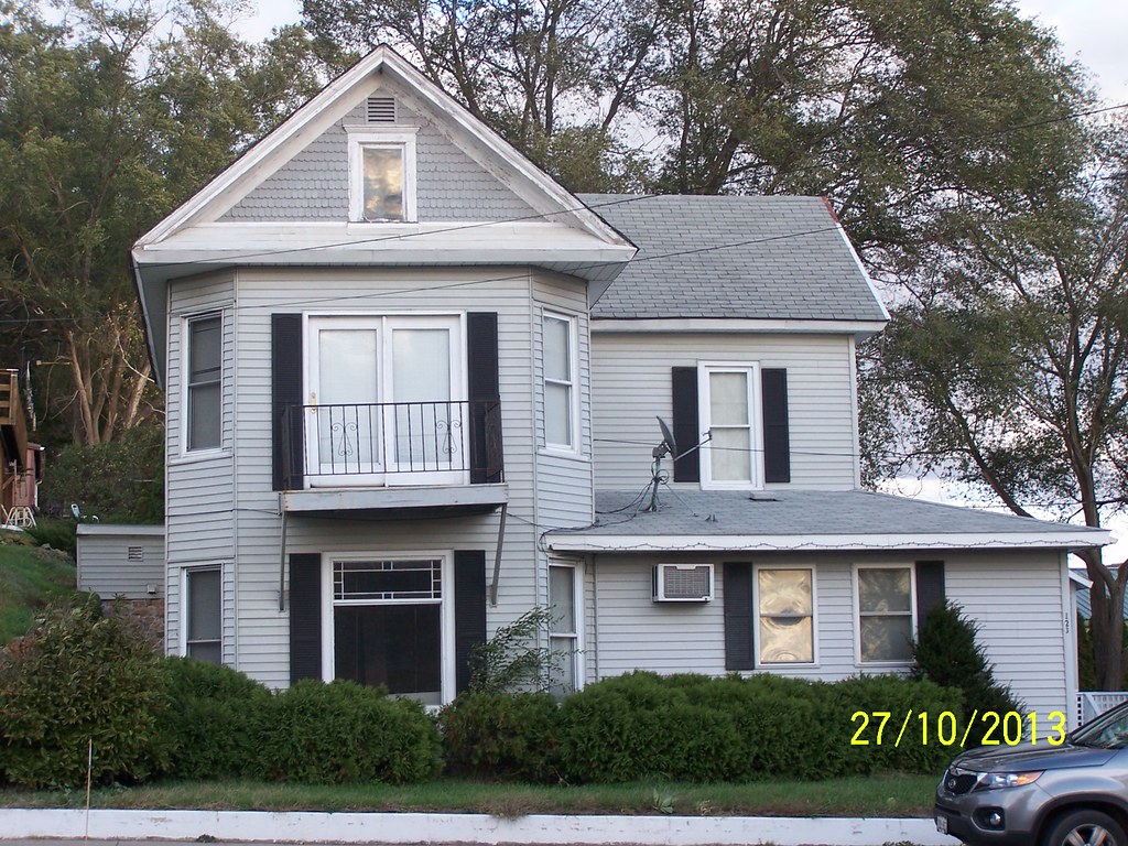 Lynxville house 001 bpstormy Flickr