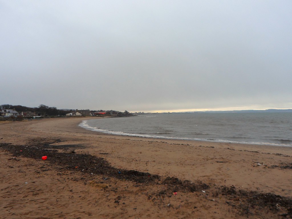 Musselburgh Beach in East Lothian, Scotland It's a conditi… Flickr