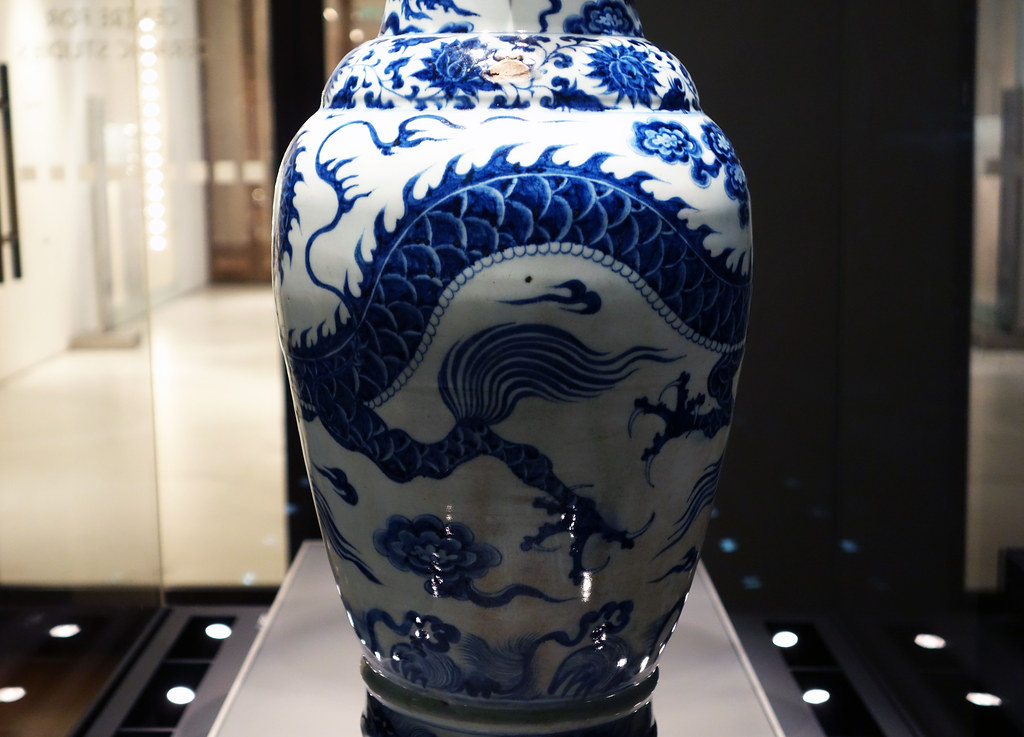The David Vases (body) The David Vases, 1351 (Yuan dynasty… Flickr