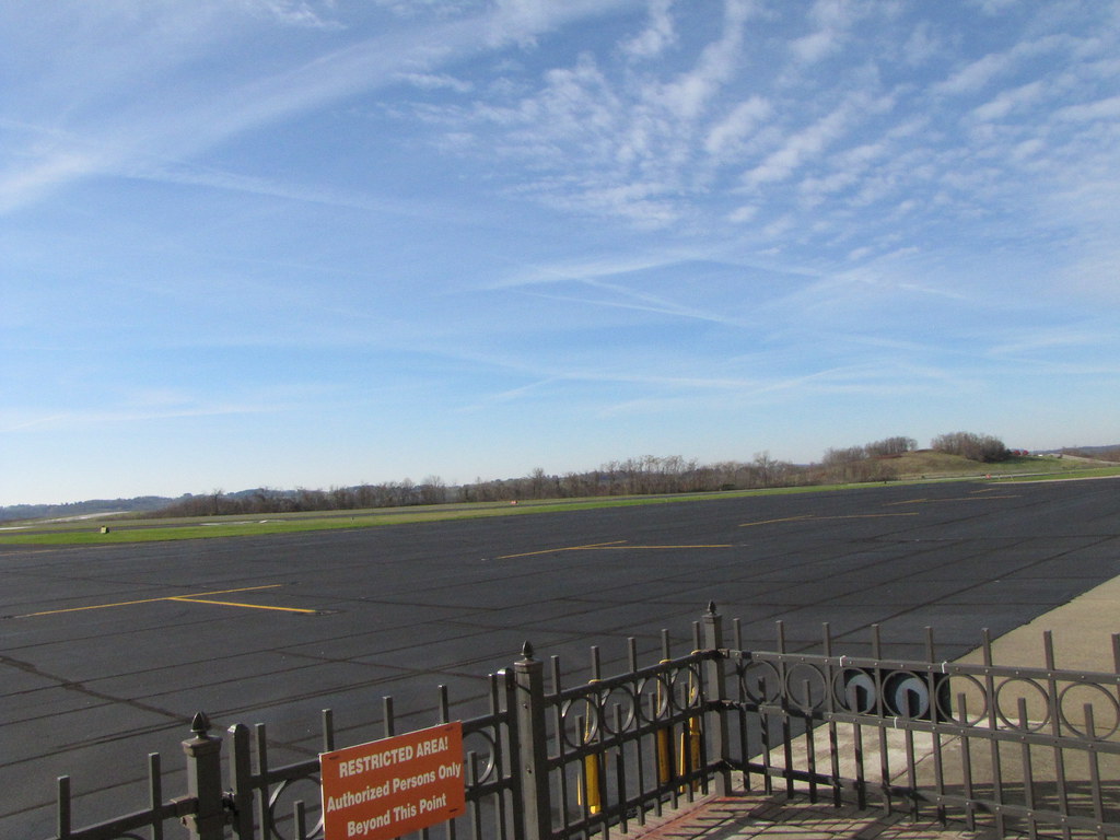 Ohio County Airport Wheeling, WV Ohio County Airport, Wh… Flickr