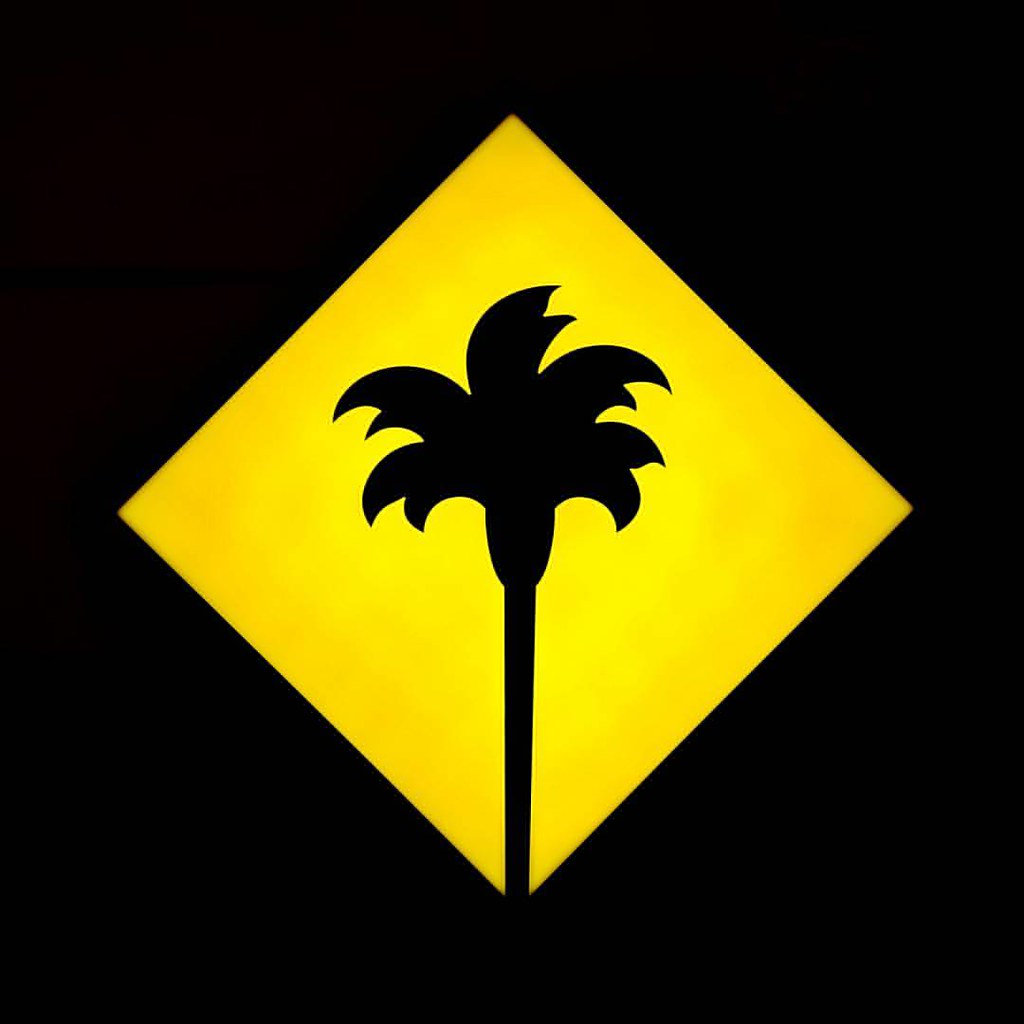 CPK ⓒNAKIzm yellow black tree logo dream cpk pizza … Flickr