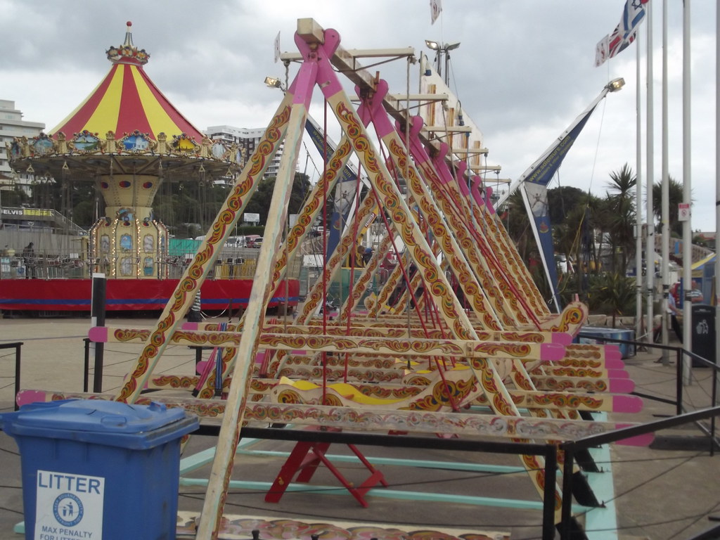 Bournemouth Fun Fair chairoplane and swing boat a photo on Flickriver