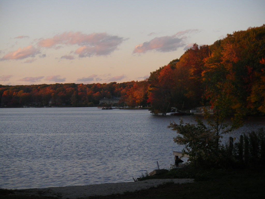 IMGP5567 Cedar Lake Wolcott side Fall 2013 Francisco Jimenez Flickr