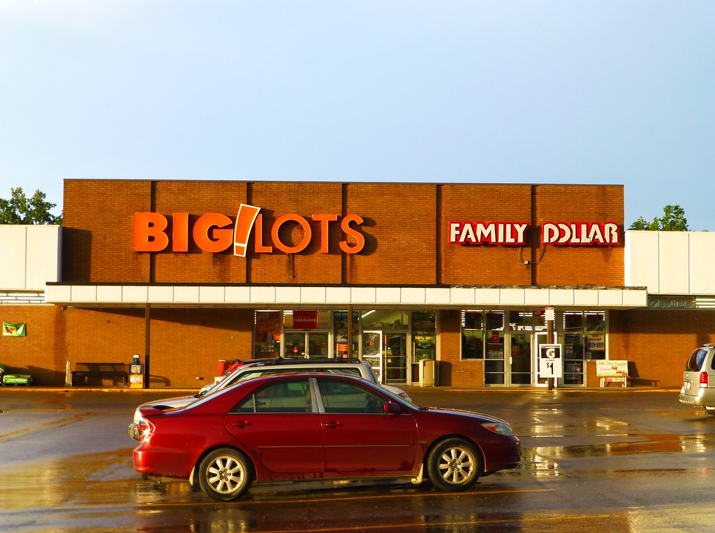 The first Kmart of Cambridge, Ohio This location was a ver… Flickr