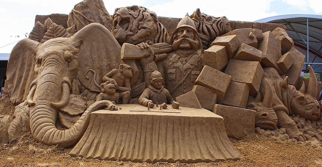 Jumanji... BRIEF DESCRIPTION FROM THE SCULPTURE THE STOR… Flickr