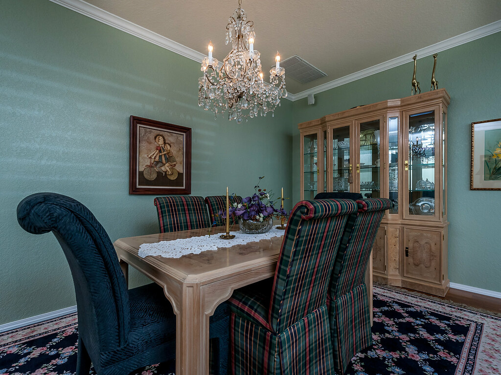 Vintage Gardens 1800 NW 161 St Edmond OK Dining Room Bill Wilson