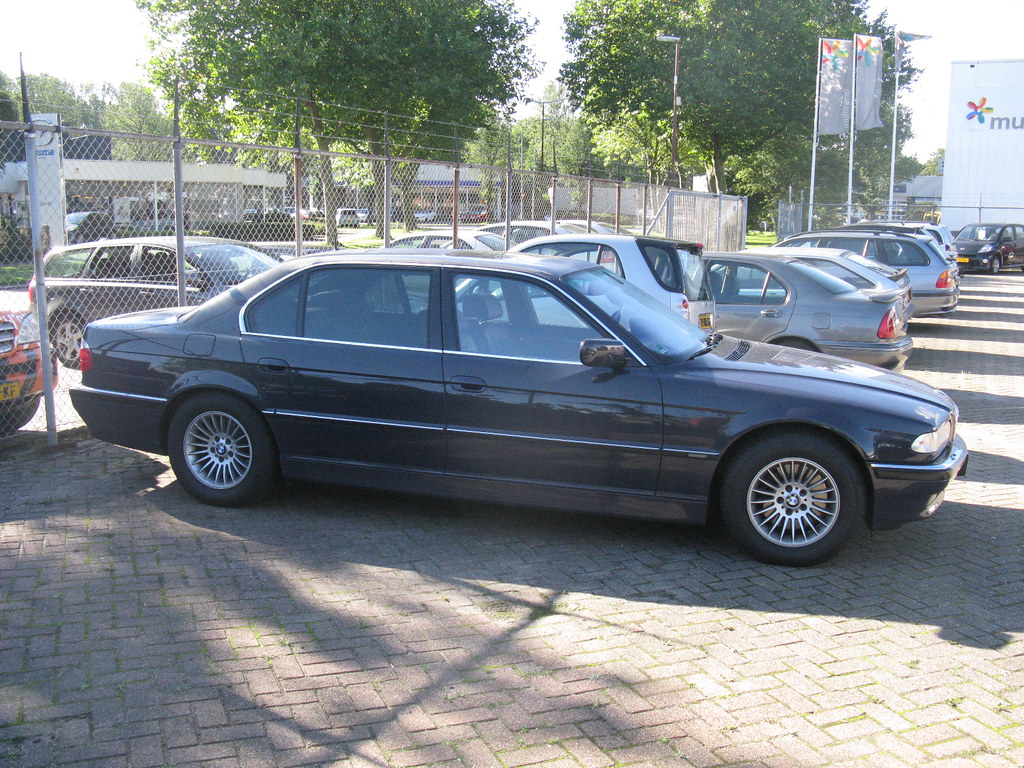BMW 750iL E38 | nakhon100 | Flickr