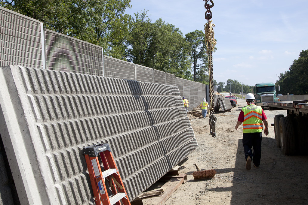 Sound Wall Construction near Garrisonville Sound Wall Cons… Flickr
