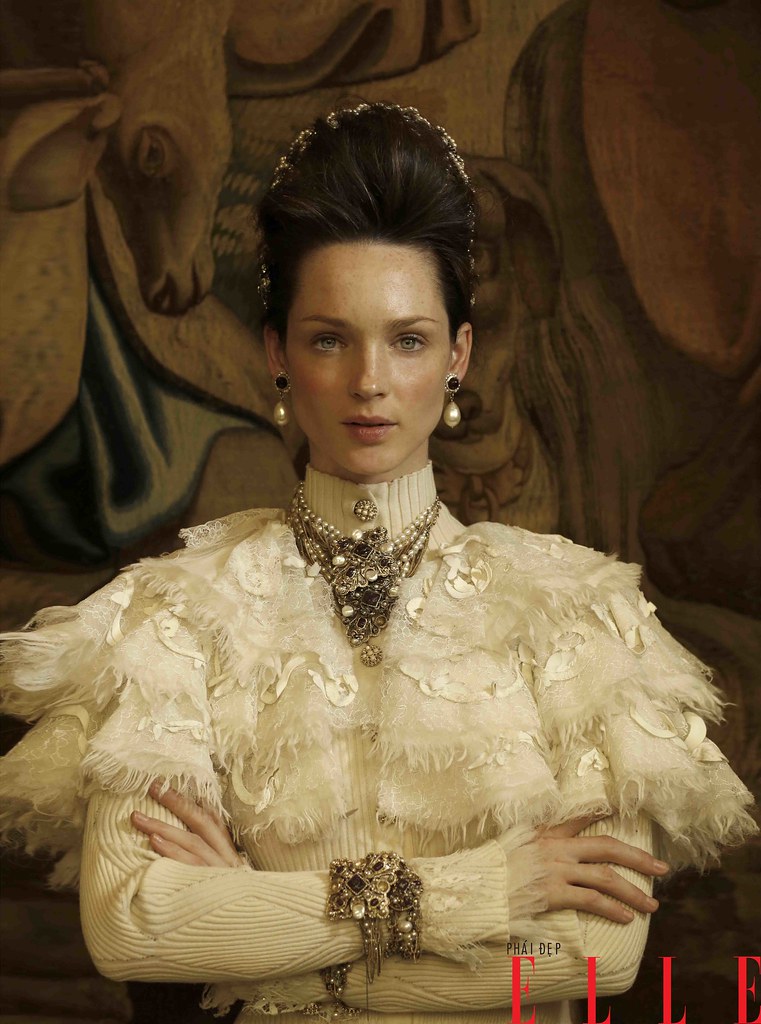 Issue 36 The girl in the painting Photographer Juan Mar… Flickr