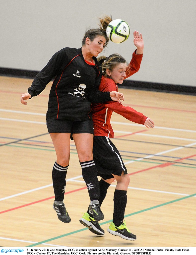 310114DG1852 31 January 2014; Zoe Murphy, UCC, in action a… Flickr