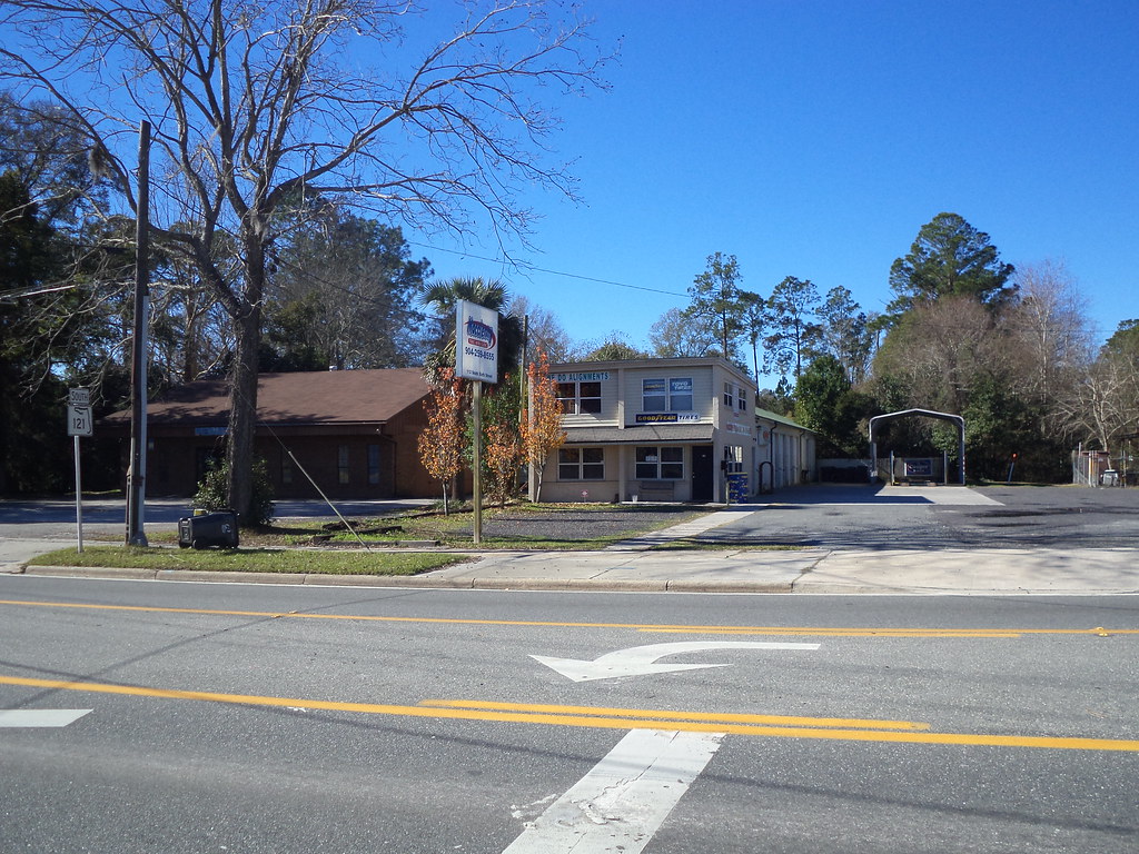 Macclenny Tire and Lube Macclenny Tire and Lube, 112 S 6th… Flickr