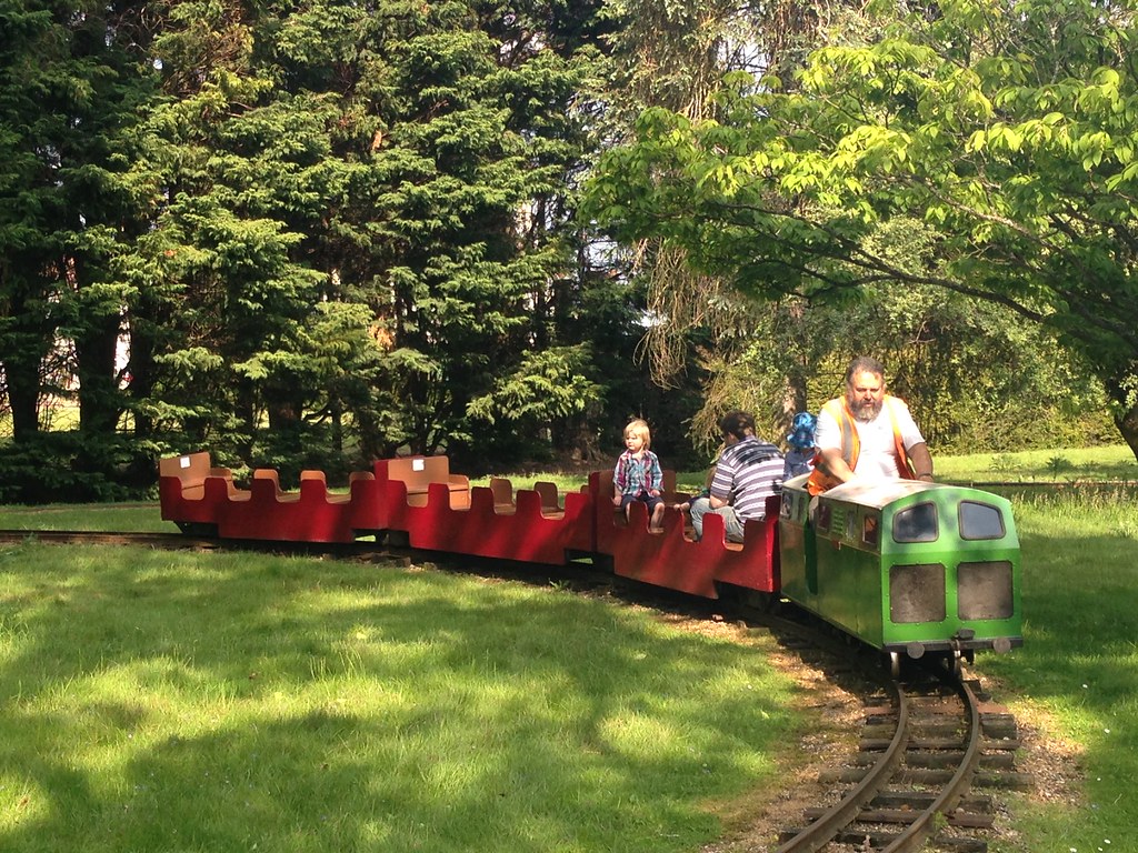 Vanstone Park Garden Centre Railway The Vanstone Park Railâ€¦ Flickr