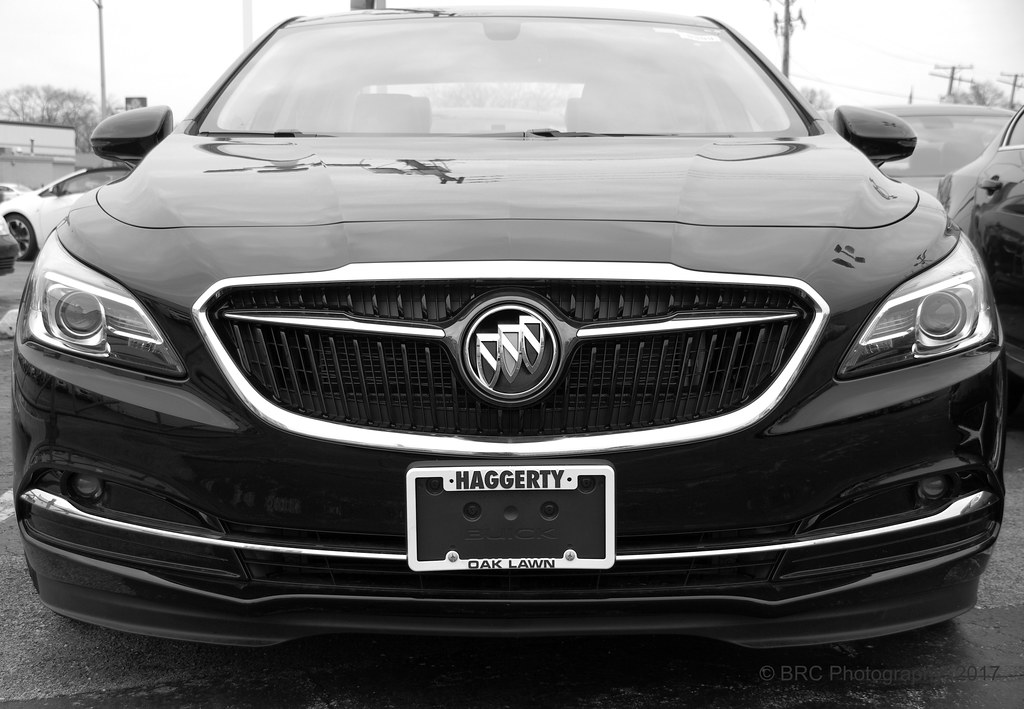 2017 Buick La Crosse Roberto41144 Flickr