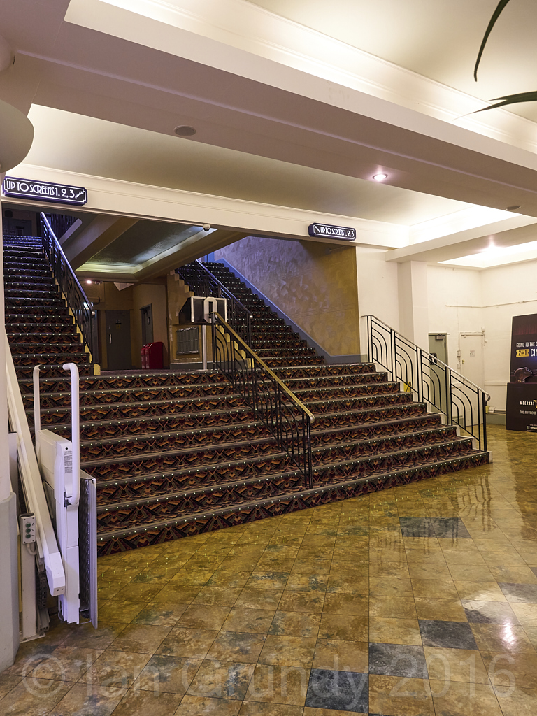 Odeon Loughborough 7025 Odeon Cinema, Loughborough. Rebuil… Flickr