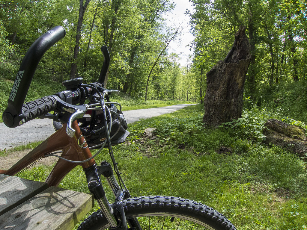 Ohio & Erie Canal Towpath Trail near Bolivar, Ohio USA Flickr