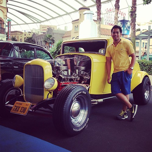 Yellow moves! Haha Chris Chavez Flickr